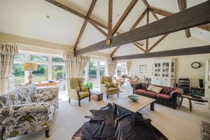 Drawing room- click for photo gallery